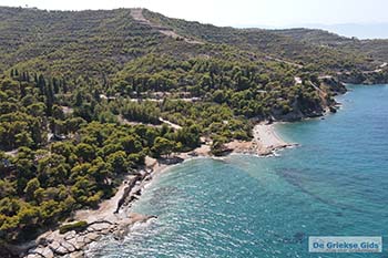 Ligoneri Spetses - Saronische eilanden - Foto van https://www.grieksegids.nl/fotos/spetses/normaal/ligoneri-spetses-2025-02.jpg