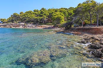 Ligoneri Spetses - Saronische eilanden - Foto van https://www.grieksegids.nl/fotos/spetses/normaal/ligoneri-spetses-2025-03.jpg