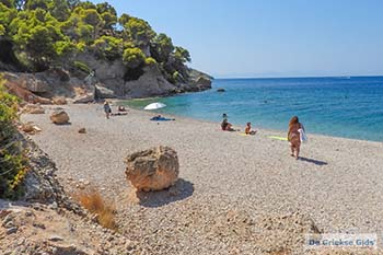 Ligoneri Spetses - Saronische eilanden - Foto van https://www.grieksegids.nl/fotos/spetses/normaal/ligoneri-spetses-2025-05.jpg