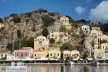 Symi stad - Symi Dodecanese foto 14 - Foto van https://www.grieksegids.nl/fotos/symi/normaal/symi-grieksegids-014.jpg
