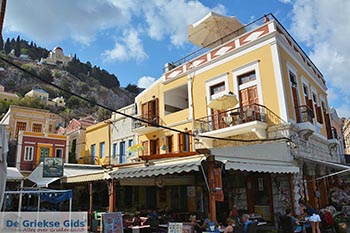 Symi stad - Symi Dodecanese foto 15 - Foto van https://www.grieksegids.nl/fotos/symi/normaal/symi-grieksegids-015.jpg