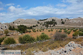 Bergen van Symi - Dodecanese foto 36 - Foto van https://www.grieksegids.nl/fotos/symi/normaal/symi-grieksegids-106.jpg