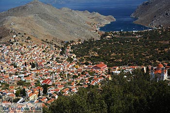 Symi stad en Pedi - Dodecanese foto 1 - Foto van https://www.grieksegids.nl/fotos/symi/normaal/symi-grieksegids-126.jpg