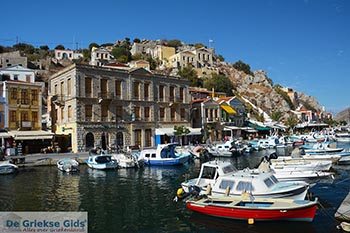 Symi stad - Symi Dodecanese foto 135 - Foto van https://www.grieksegids.nl/fotos/symi/normaal/symi-grieksegids-256.jpg