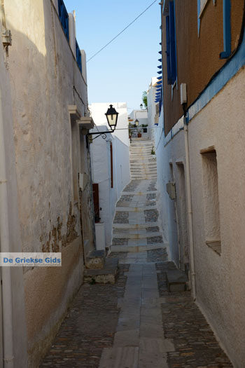 Ano Syros | Griekenland 2 - Foto van https://www.grieksegids.nl/fotos/syros/normaal/ano-syros-002.jpg