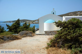 Azolimnos | Syros | Griekenland foto 24 - Foto van https://www.grieksegids.nl/fotos/syros/normaal/azolimnos-syros-024.jpg