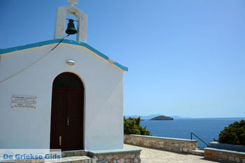 Azolimnos | Syros | Griekenland foto 31 - Foto van https://www.grieksegids.nl/fotos/syros/normaal/azolimnos-syros-031.jpg