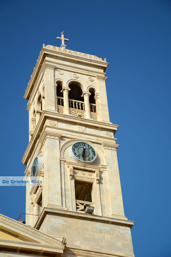 Agios Nikolaos Ermoupolis | Syros | Griekenland foto 29 - Foto van https://www.grieksegids.nl/fotos/syros/normaal/ermoupolis-syros-029.jpg