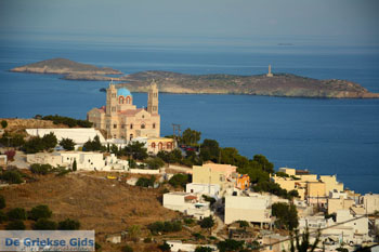 Ermoupolis | Syros | Griekenland foto 68 - Foto van https://www.grieksegids.nl/fotos/syros/normaal/ermoupolis-syros-068.jpg