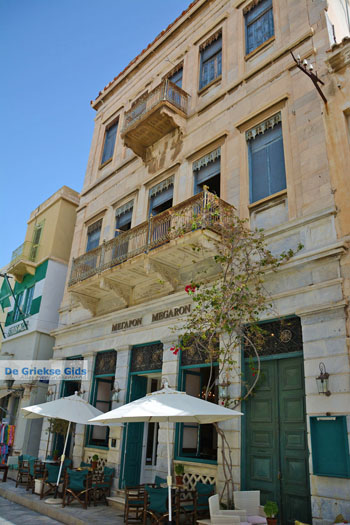 Ermoupolis | Syros | Griekenland foto 133 - Foto van https://www.grieksegids.nl/fotos/syros/normaal/ermoupolis-syros-133.jpg