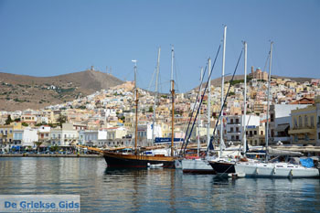 Ermoupolis | Syros | Griekenland foto 142 - Foto van https://www.grieksegids.nl/fotos/syros/normaal/ermoupolis-syros-142.jpg