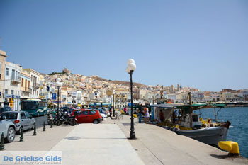Ermoupolis | Syros | Griekenland foto 156 - Foto van https://www.grieksegids.nl/fotos/syros/normaal/ermoupolis-syros-156.jpg