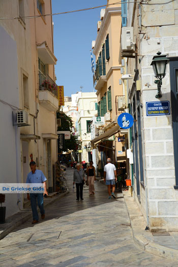 Miaoulisplein Ermoupolis | Syros | Griekenland foto 164 - Foto van https://www.grieksegids.nl/fotos/syros/normaal/ermoupolis-syros-164.jpg