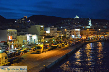 Ermoupolis | Syros | Griekenland foto 192 - Foto van https://www.grieksegids.nl/fotos/syros/normaal/ermoupolis-syros-192.jpg