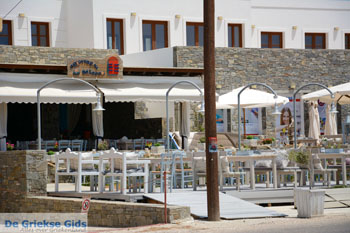 Finikas | Syros | Griekenland foto 14 - Foto van https://www.grieksegids.nl/fotos/syros/normaal/finikas-syros-013.jpg