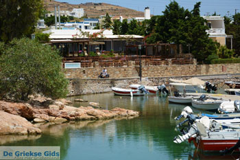 Finikas | Syros | Griekenland foto 1 - Foto van https://www.grieksegids.nl/fotos/syros/normaal/finikas-syros-021.jpg