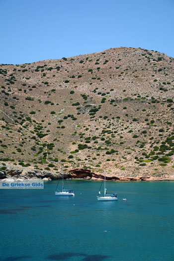 Agia Pakou in Galissas | Syros | Griekenland foto 4 - Foto van https://www.grieksegids.nl/fotos/syros/normaal/galissa-syros-018.jpg