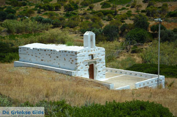 Kini | Syros | Griekenland foto 1 - Foto van https://www.grieksegids.nl/fotos/syros/normaal/kini-syros-001.jpg