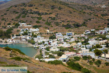 Kini | Syros | Griekenland foto 3 - Foto van https://www.grieksegids.nl/fotos/syros/normaal/kini-syros-003.jpg