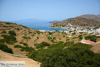 Kini | Syros | Griekenland foto 6 - Foto van https://www.grieksegids.nl/fotos/syros/normaal/kini-syros-006.jpg