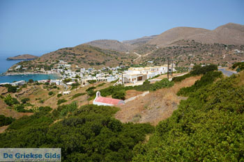 Kini | Syros | Griekenland foto 8 - Foto van https://www.grieksegids.nl/fotos/syros/normaal/kini-syros-008.jpg
