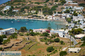 Kini | Syros | Griekenland foto 10 - Foto van https://www.grieksegids.nl/fotos/syros/normaal/kini-syros-010.jpg