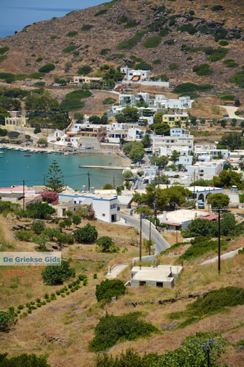 Kini | Syros | Griekenland foto 12 - Foto van https://www.grieksegids.nl/fotos/syros/normaal/kini-syros-012.jpg