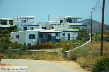 Strand Kokkina bij Finikas | Syros | De Griekse Gids foto 8 - Foto van https://www.grieksegids.nl/fotos/syros/normaal/kokkina-finikas-syros-008.jpg
