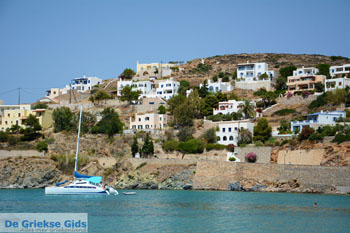Vari | Syros | Griekenland foto 12 - Foto van https://www.grieksegids.nl/fotos/syros/normaal/strand-vari-syros-012.jpg