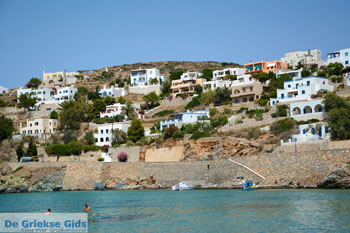 Vari | Syros | Griekenland foto 15 - Foto van https://www.grieksegids.nl/fotos/syros/normaal/strand-vari-syros-015.jpg