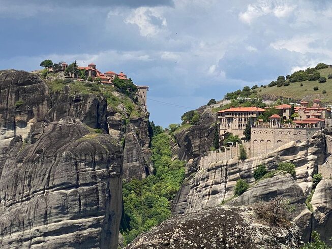 Meteora | Thessalie | Trikala - Foto van https://www.grieksegids.nl/fotos/thessalie/trikala/meteora/mid/meteora-008.jpg?v=1775820537