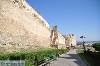 Byzantijnse muren en kasteel bovenstad | Thessaloniki Macedonie | De Griekse Gids foto 9 - Foto van https://www.grieksegids.nl/fotos/thessaloniki/normaal/thessaloniki-grieksegids-009.jpg
