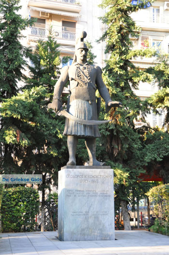 Standbeeld Kolokotronis | Thessaloniki Macedonie | De Griekse Gids - Foto van https://www.grieksegids.nl/fotos/thessaloniki/normaal/thessaloniki-grieksegids-061.jpg