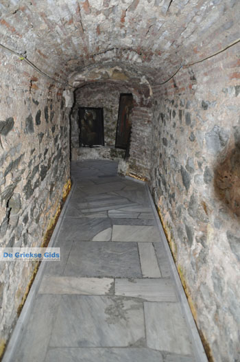 Catacomben bij Agios Ioannis Prodromos | Thessaloniki Macedonie | De Griekse Gids foto 1 - Foto van https://www.grieksegids.nl/fotos/thessaloniki/normaal/thessaloniki-grieksegids-103.jpg