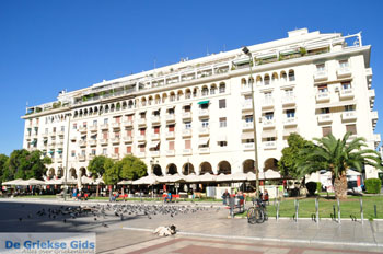 Aristoteles Plein | Thessaloniki Macedonie | De Griekse Gids foto 13 - Foto van https://www.grieksegids.nl/fotos/thessaloniki/normaal/thessaloniki-grieksegids-178.jpg