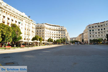Aristoteles Plein | Thessaloniki Macedonie | De Griekse Gids foto 18 - Foto van https://www.grieksegids.nl/fotos/thessaloniki/normaal/thessaloniki-grieksegids-183.jpg