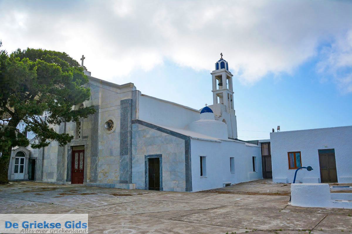 foto De Sacre-CÅ“ur kerk (Heilig Hart - Iera Kardia) bij Exomvourgo Tinos | Griekenland 46