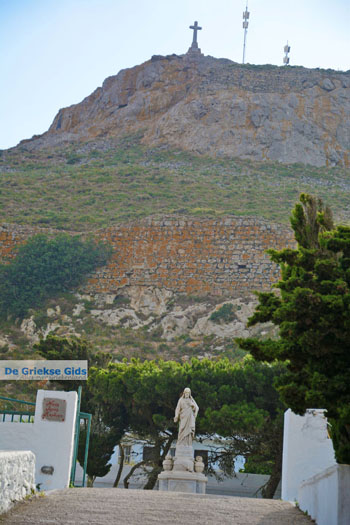 De Sacre-CÅ“ur (Heilig Hart - Iera Kardia) bij Exomvourgo Tinos | Griekenland 43 - Foto van https://www.grieksegids.nl/fotos/tinos/normaal/agapi-tinos-043.jpg