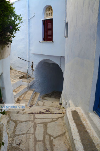 Arnados Tinos | Griekenland | Foto 10 - Foto van https://www.grieksegids.nl/fotos/tinos/normaal/arnados-tinos-010.jpg