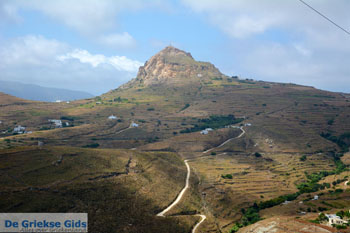 Exomvourgo Tinos | Griekenland | Foto 2 - Foto van https://www.grieksegids.nl/fotos/tinos/normaal/exomvourgo-tinos-002.jpg