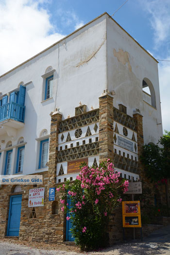 Falatados bij Exomvourgo Tinos | Griekenland | Foto 7 - Foto van https://www.grieksegids.nl/fotos/tinos/normaal/falatados-tinos-007.jpg