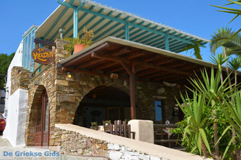 Falatados bij Exomvourgo Tinos | Griekenland | Foto 31 - Foto van https://www.grieksegids.nl/fotos/tinos/normaal/falatados-tinos-031.jpg