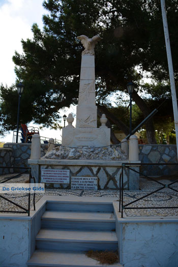 Falatados bij Exomvourgo Tinos | Griekenland | Foto 32 - Foto van https://www.grieksegids.nl/fotos/tinos/normaal/falatados-tinos-032.jpg