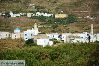 Kampos Tinos | Griekenland | Foto 6 - Foto van https://www.grieksegids.nl/fotos/tinos/normaal/kampos-tinos-006.jpg