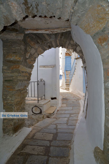 Kardiani Tinos | Griekenland | Foto 24 - Foto van https://www.grieksegids.nl/fotos/tinos/normaal/kardiani-tinos-024.jpg