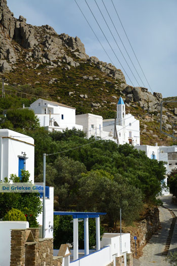 Koumaros bij Exomvourgo Tinos | Griekenland | Foto 6 - Foto van https://www.grieksegids.nl/fotos/tinos/normaal/koumaros-tinos-006.jpg