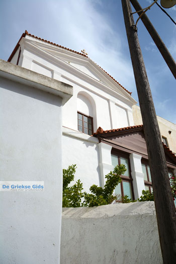 Loutra Tinos | Griekenland | Foto 23 - Foto van https://www.grieksegids.nl/fotos/tinos/normaal/loutra-tinos-023.jpg