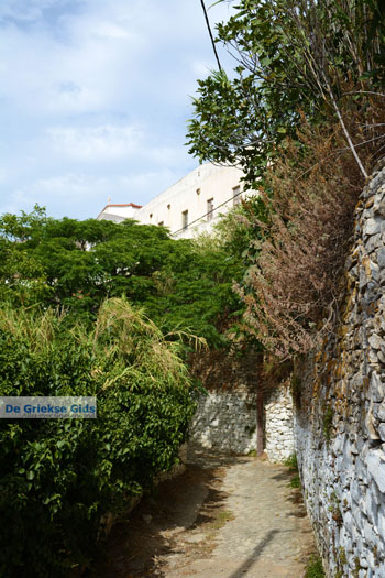 Loutra Tinos | Griekenland | Foto 33 - Foto van https://www.grieksegids.nl/fotos/tinos/normaal/loutra-tinos-033.jpg