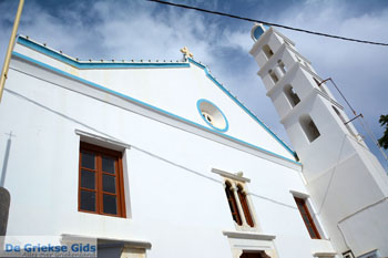 Loutra Tinos | Griekenland | Foto 38 - Foto van https://www.grieksegids.nl/fotos/tinos/normaal/loutra-tinos-038.jpg