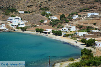 Ormos Giannaki bij Kardiani Tinos | Griekenland foto 17 - Foto van https://www.grieksegids.nl/fotos/tinos/normaal/ormos-giannaki-tinos-017.jpg